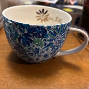 Lilly Pulitzer Blue and White Floral Mugs w/Gold Accents 5 CT